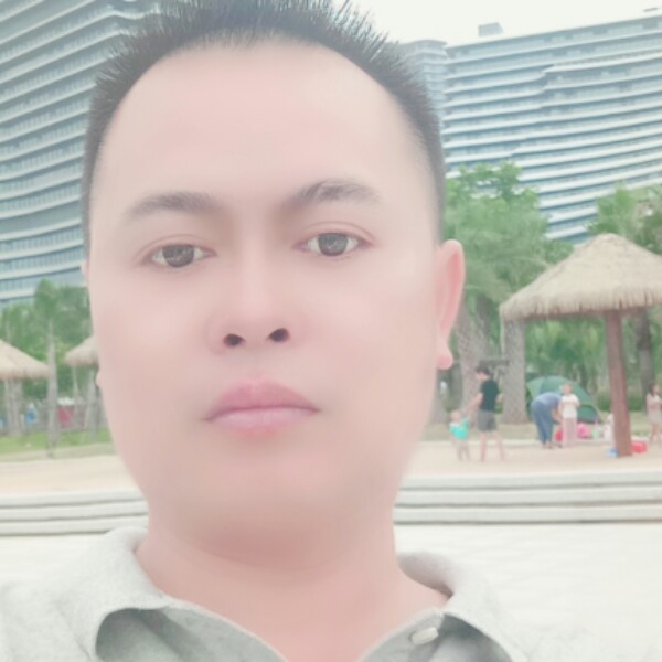 若溪笑激动的照片