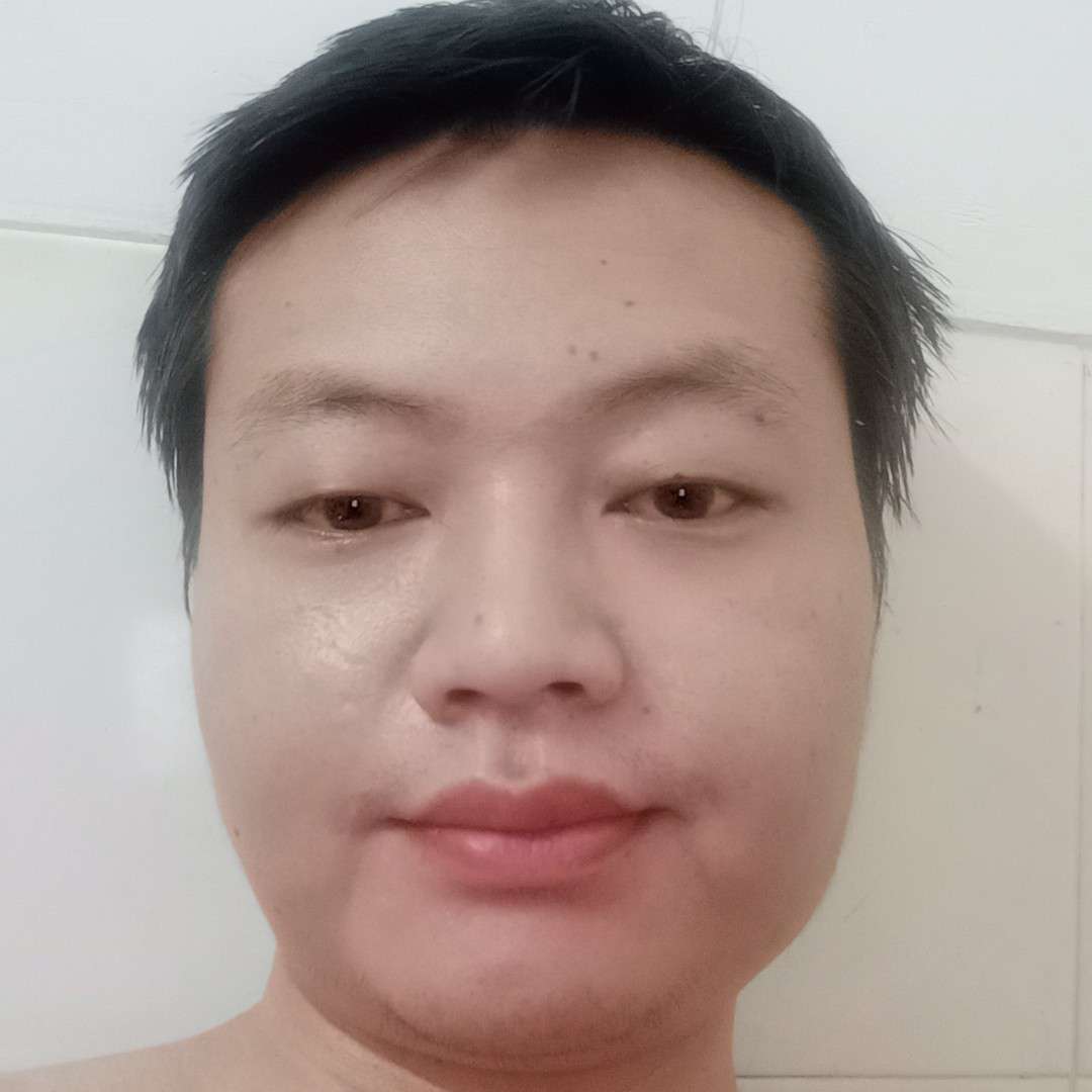 姚东的照片