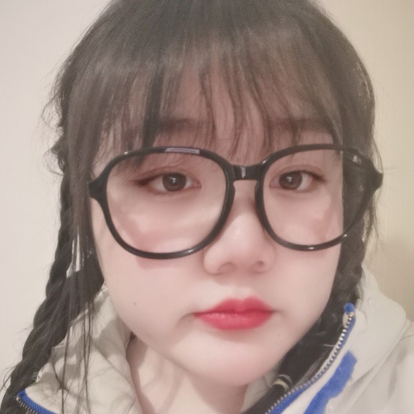 菠萝机智的照片
