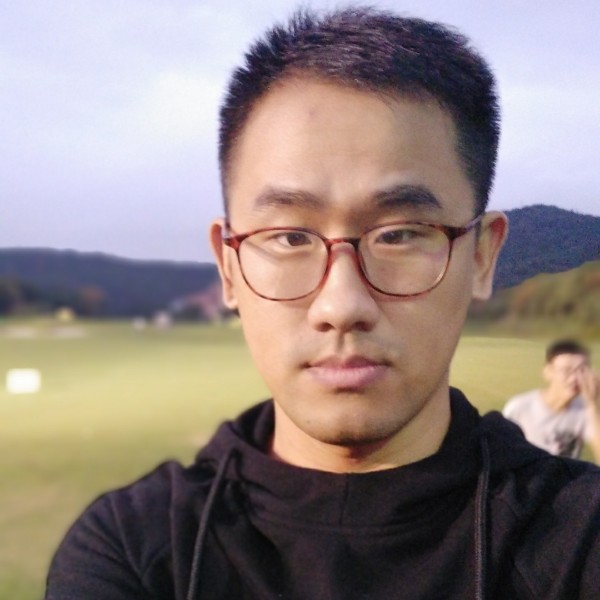 肖翰的照片