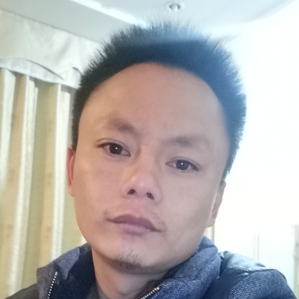 陶醉挽手大船的照片