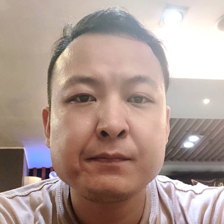 你追我跑的照片
