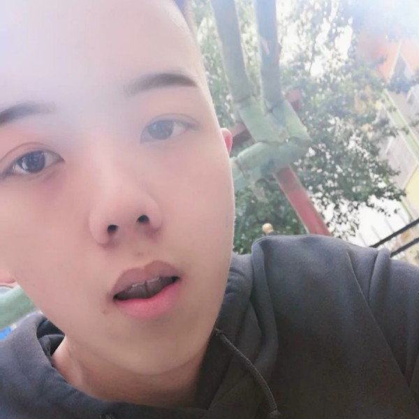 点击头像修改的照片
