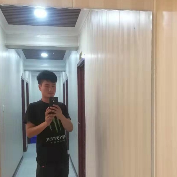 裙子还单身，的照片