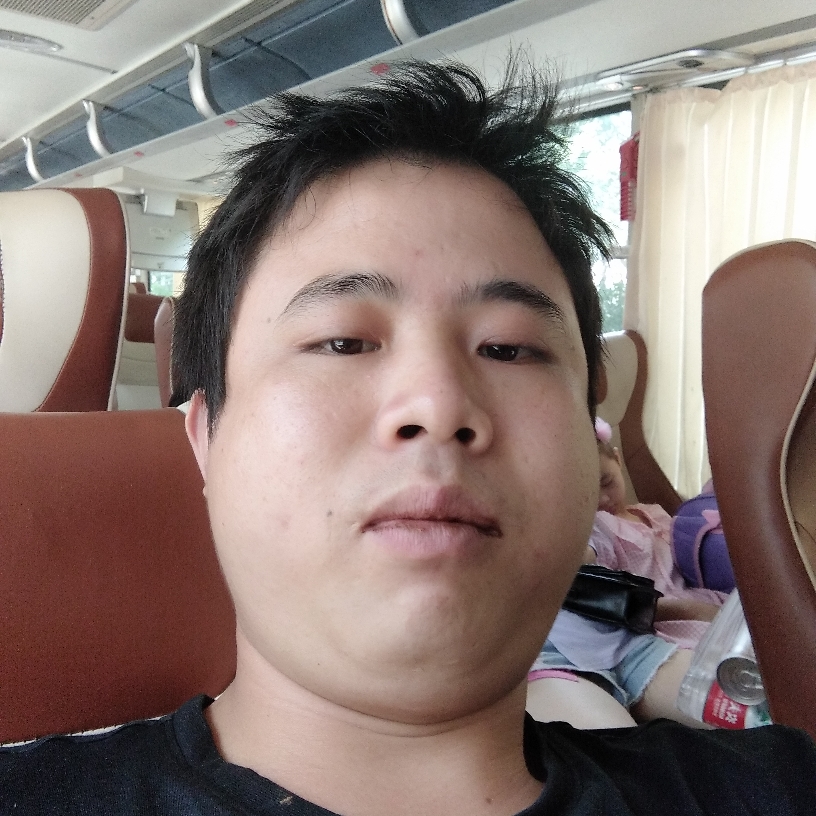 龙兴物流小杨的照片