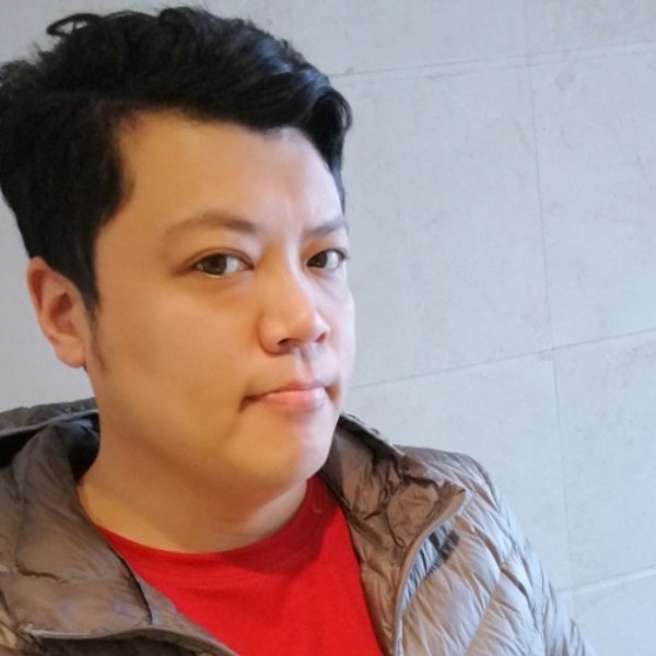 Liam小跑的照片
