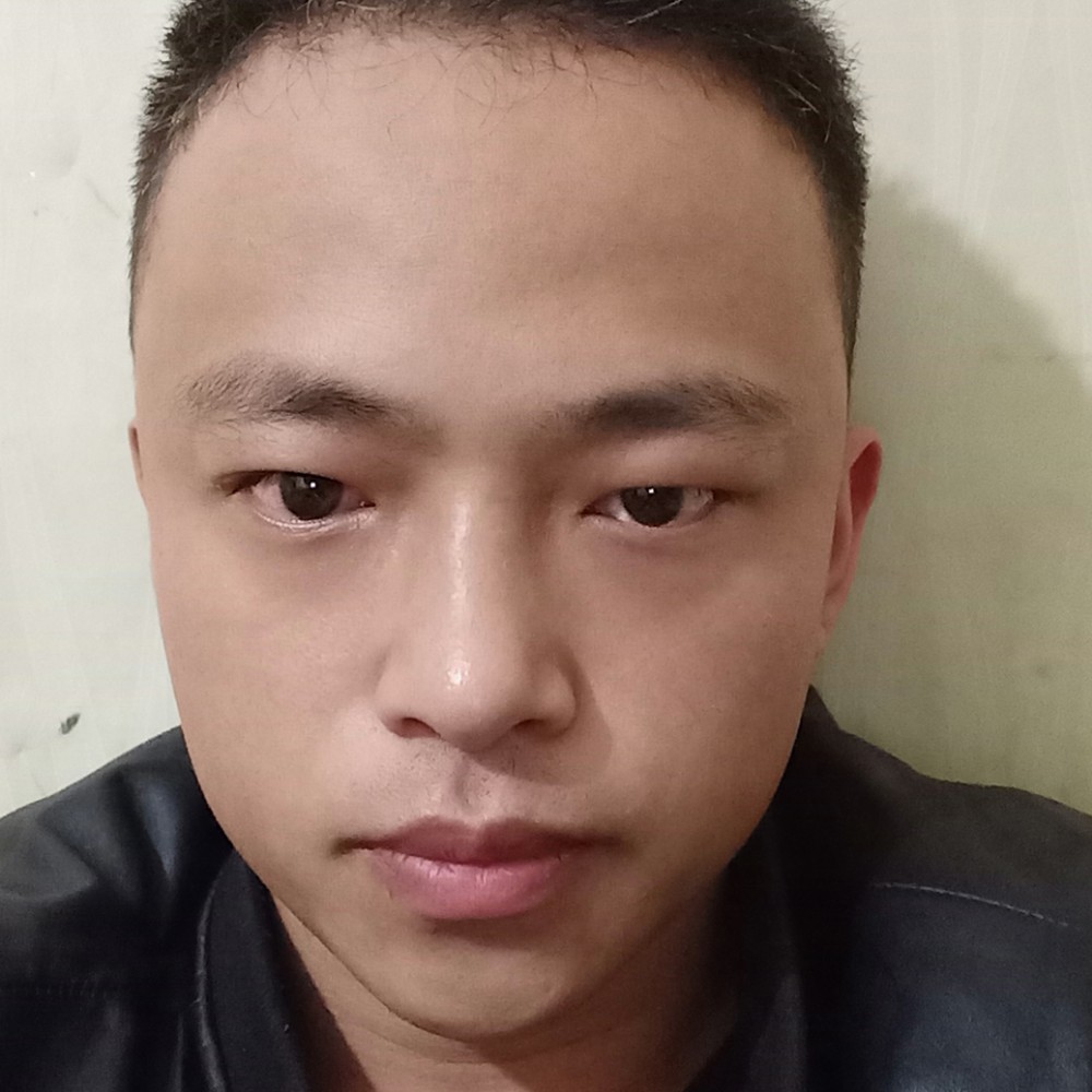星月漫步高兴的照片