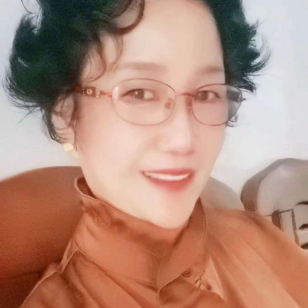 难过拾忆金毛的照片