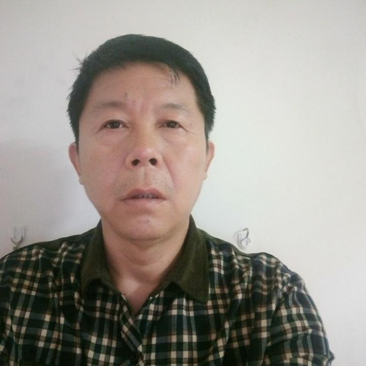 聪明苦恋过客的照片
