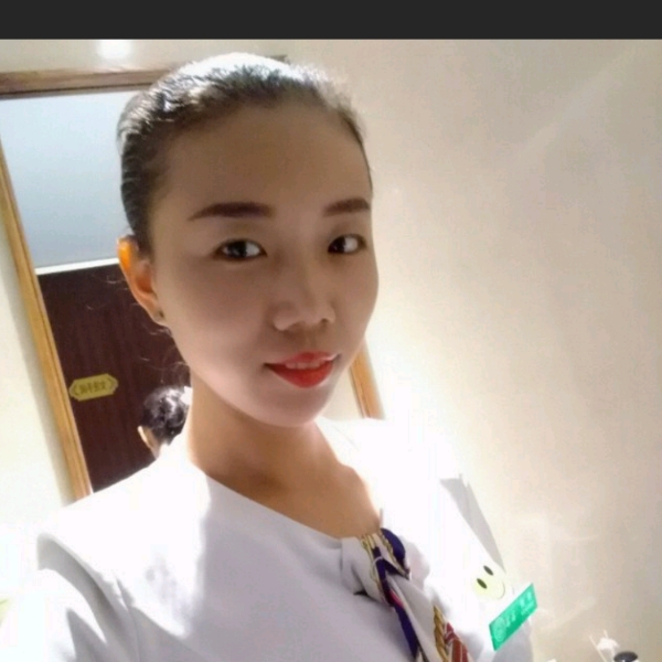 云朵打忐忑的照片