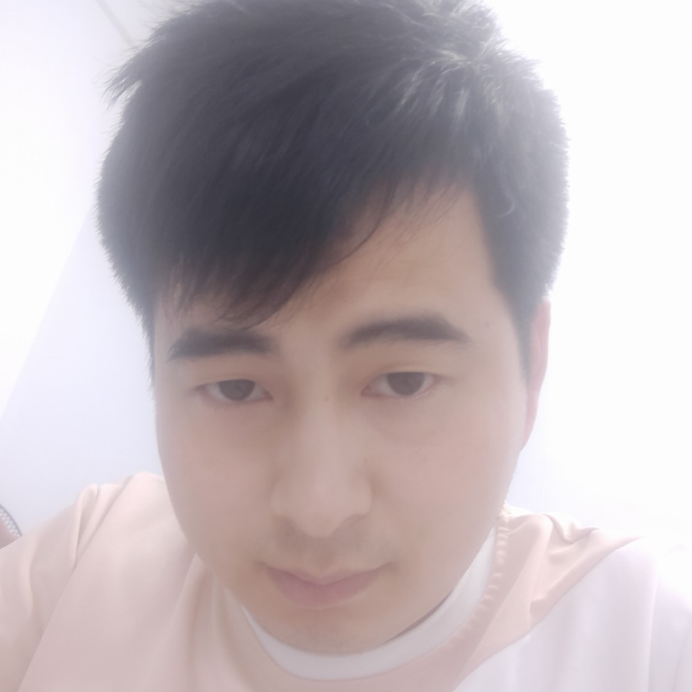 立冷曦的照片