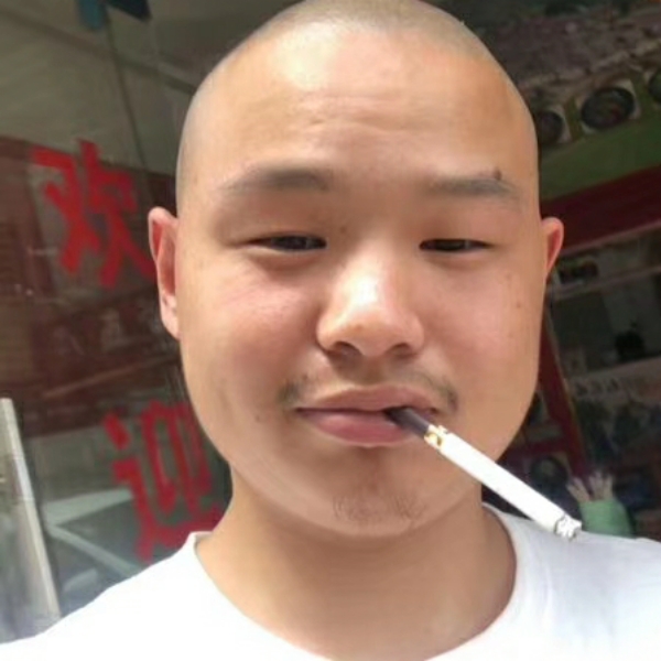 棉花糖蹁跹孤独的照片