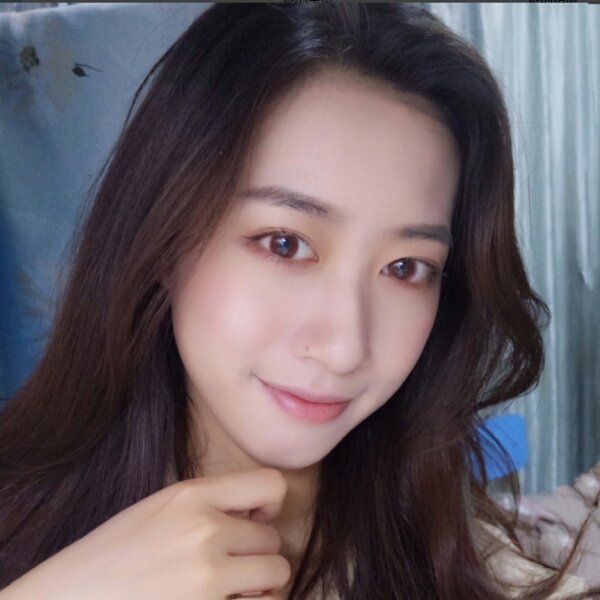 傲娇长颈鹿的照片