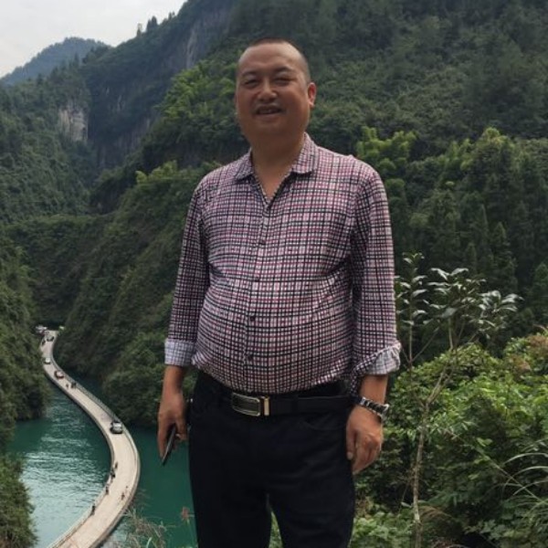 酒醉后来人的照片