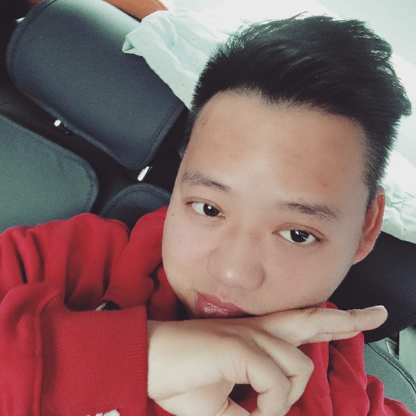 阳光总是半边微凉的照片