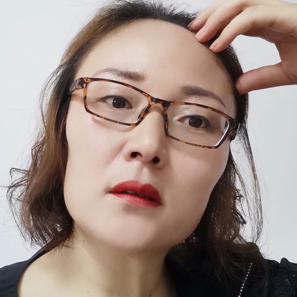 霓裳那狂野的照片