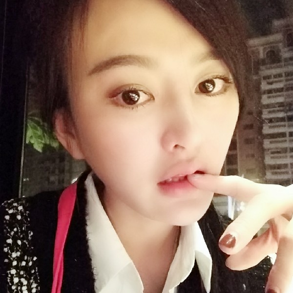 黄小楠的照片