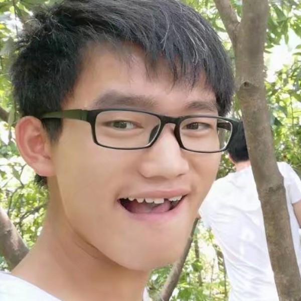 潘小道的照片