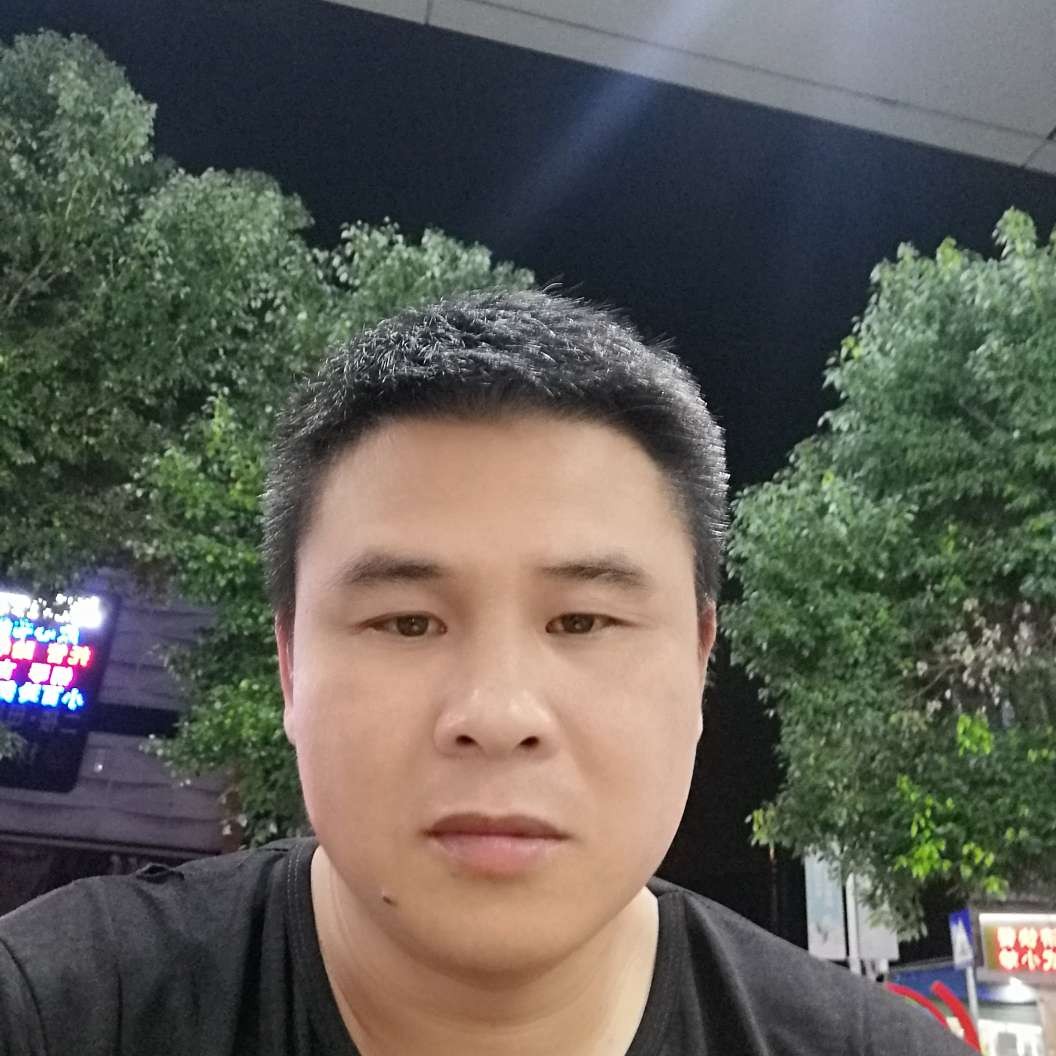 铃铛用落寞的照片