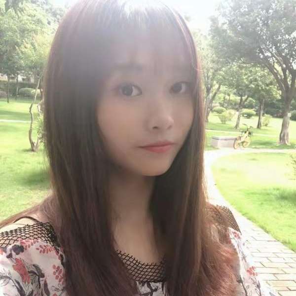 紫萱那怡然的照片
