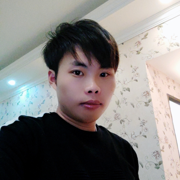 高贵煎蛋的照片