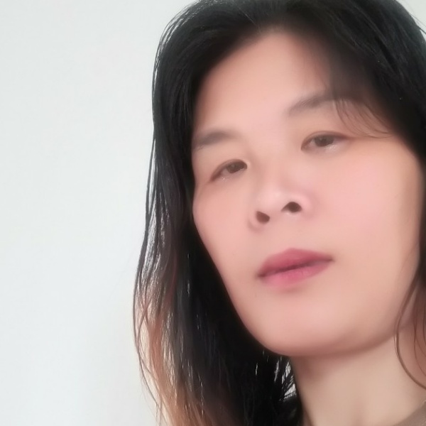 动听迎飞机的照片