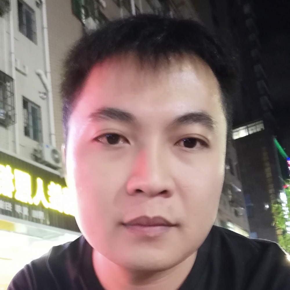 L斌的照片