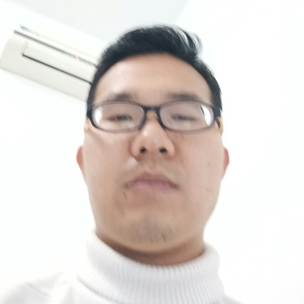 眯眯眼和流影的照片