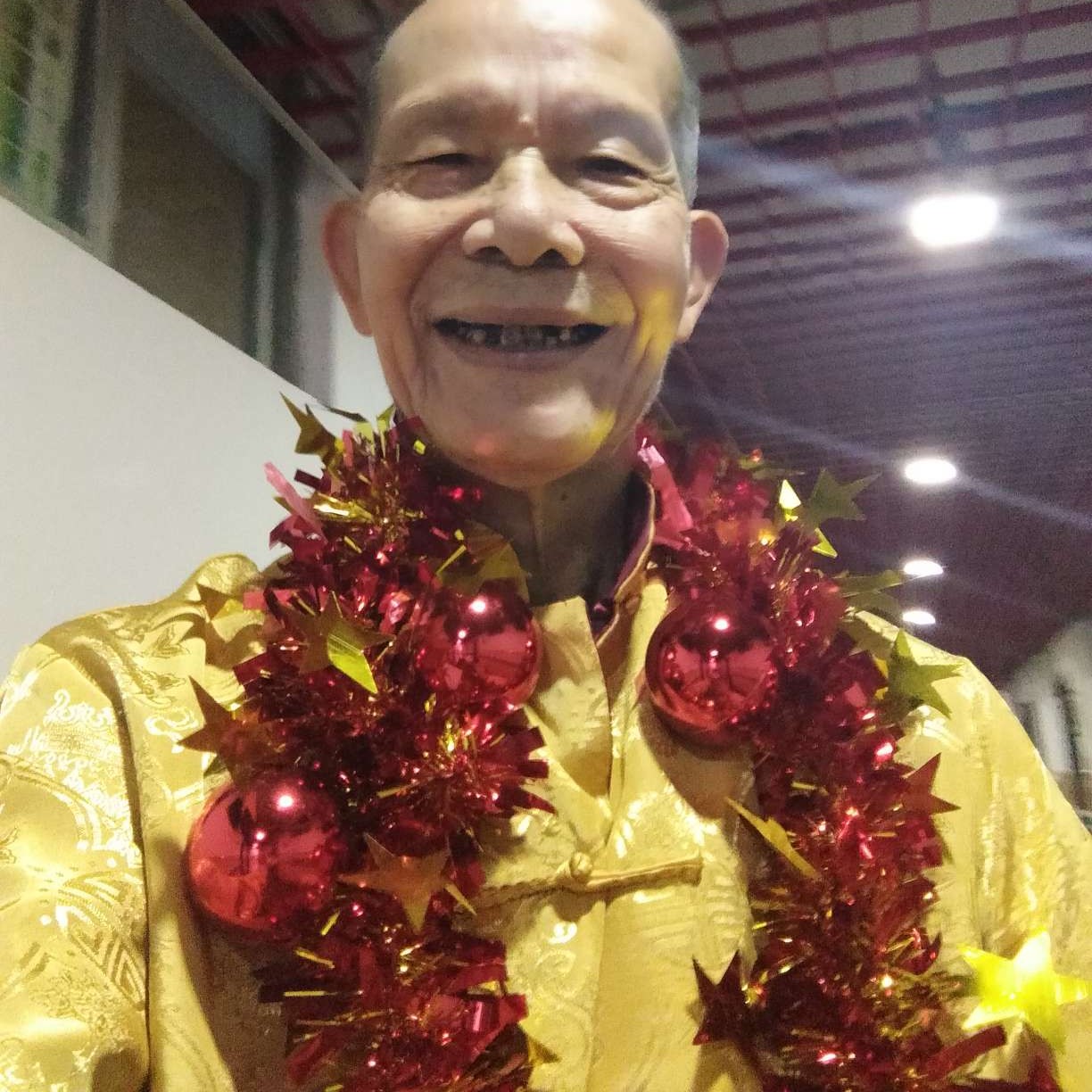 故意苦恋醉梦的照片