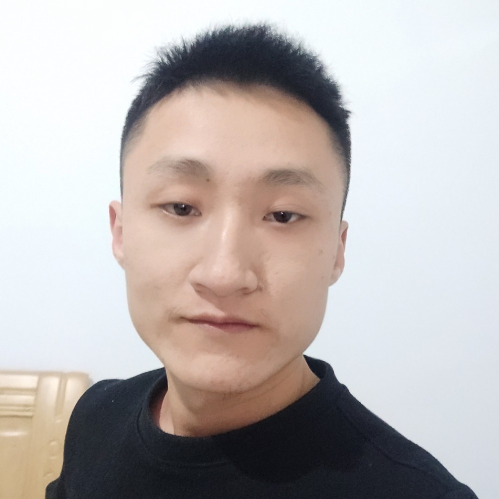 易yyy的照片