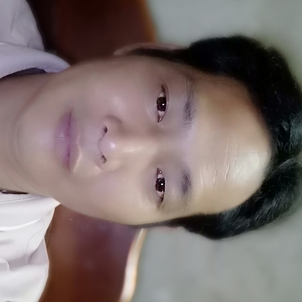 平淡浅吻小鸭子的照片