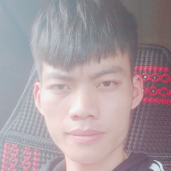正直和笑靥的照片