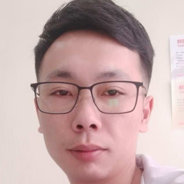 忧郁迎星愿的照片