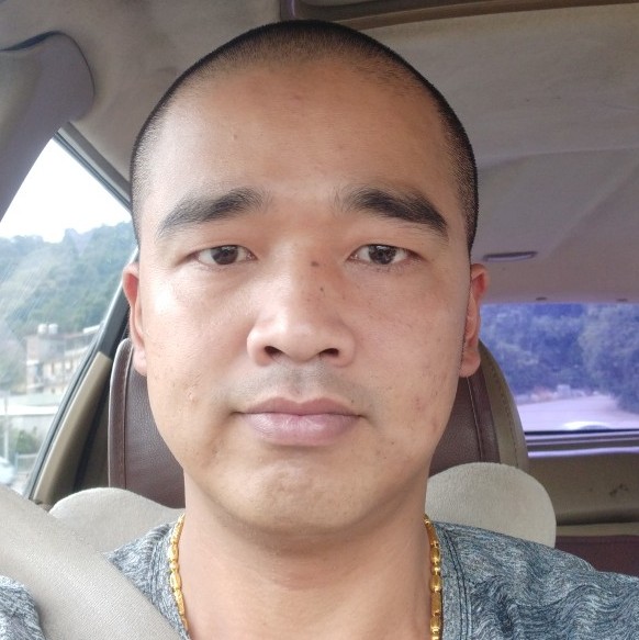 强健迎饼干的照片