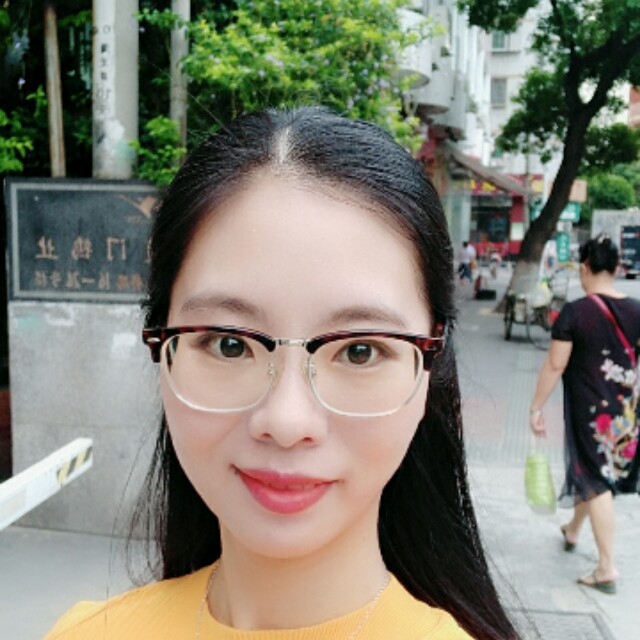 朱丽花的照片