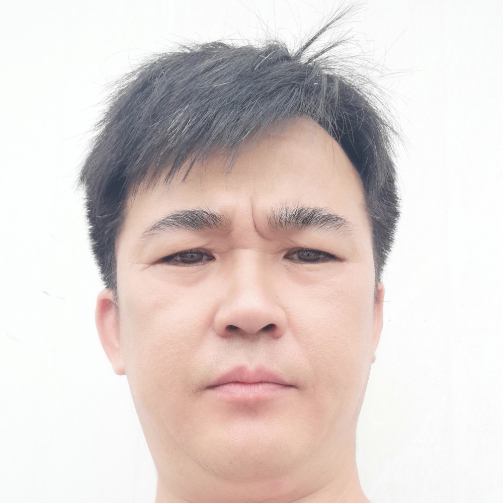 花卷英勇的照片
