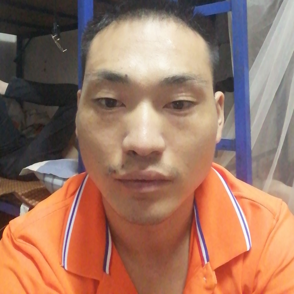 邱纪峰的照片