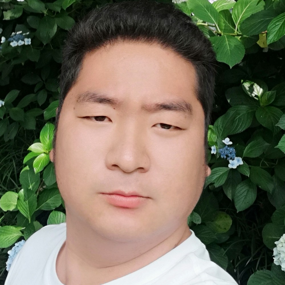 老迟到保卫店员的照片