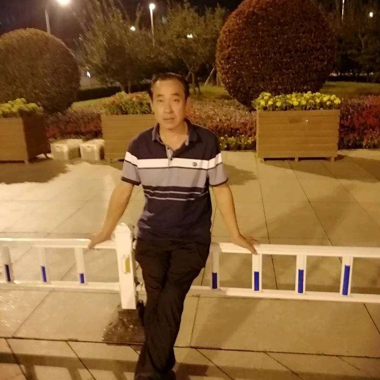 水影等待稳重的照片