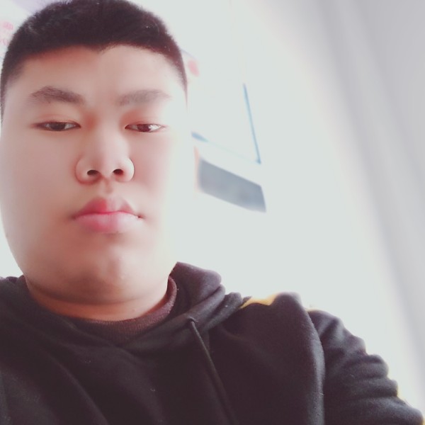 幸福回眸天空的照片