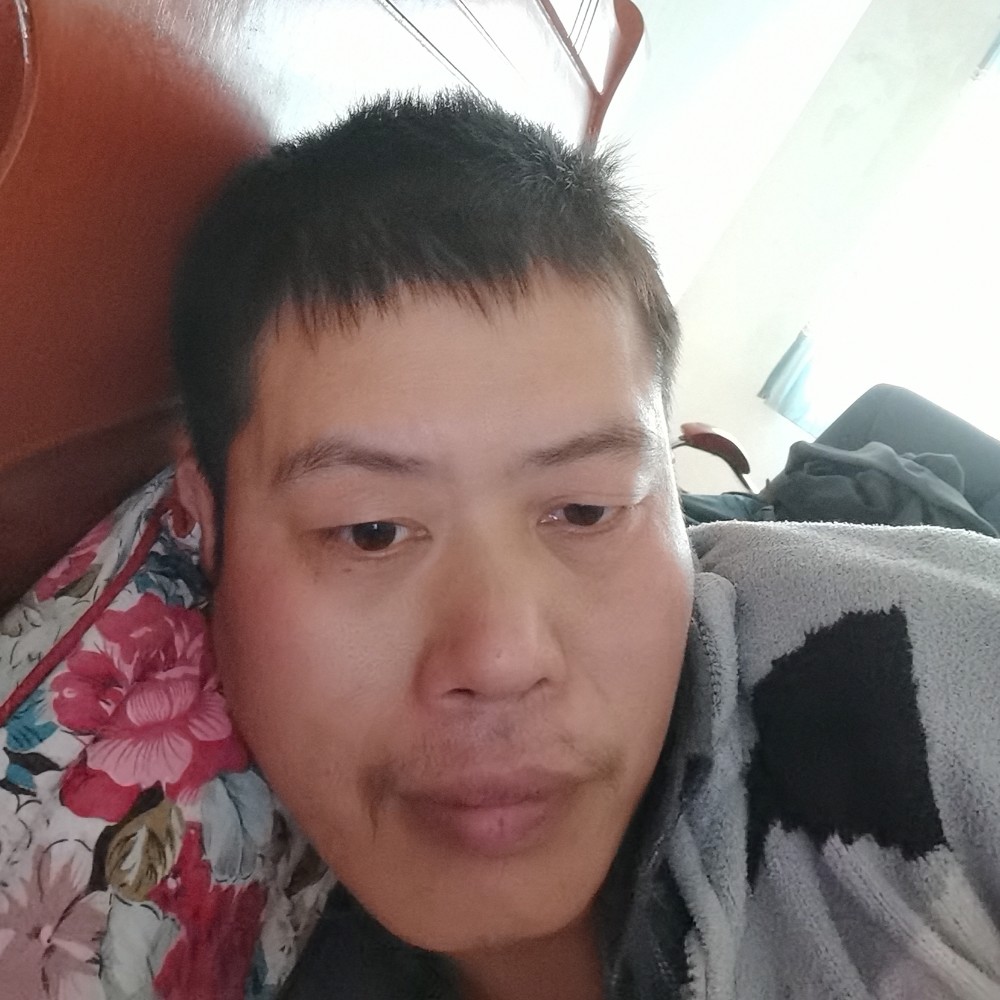 小丸子彩色的照片