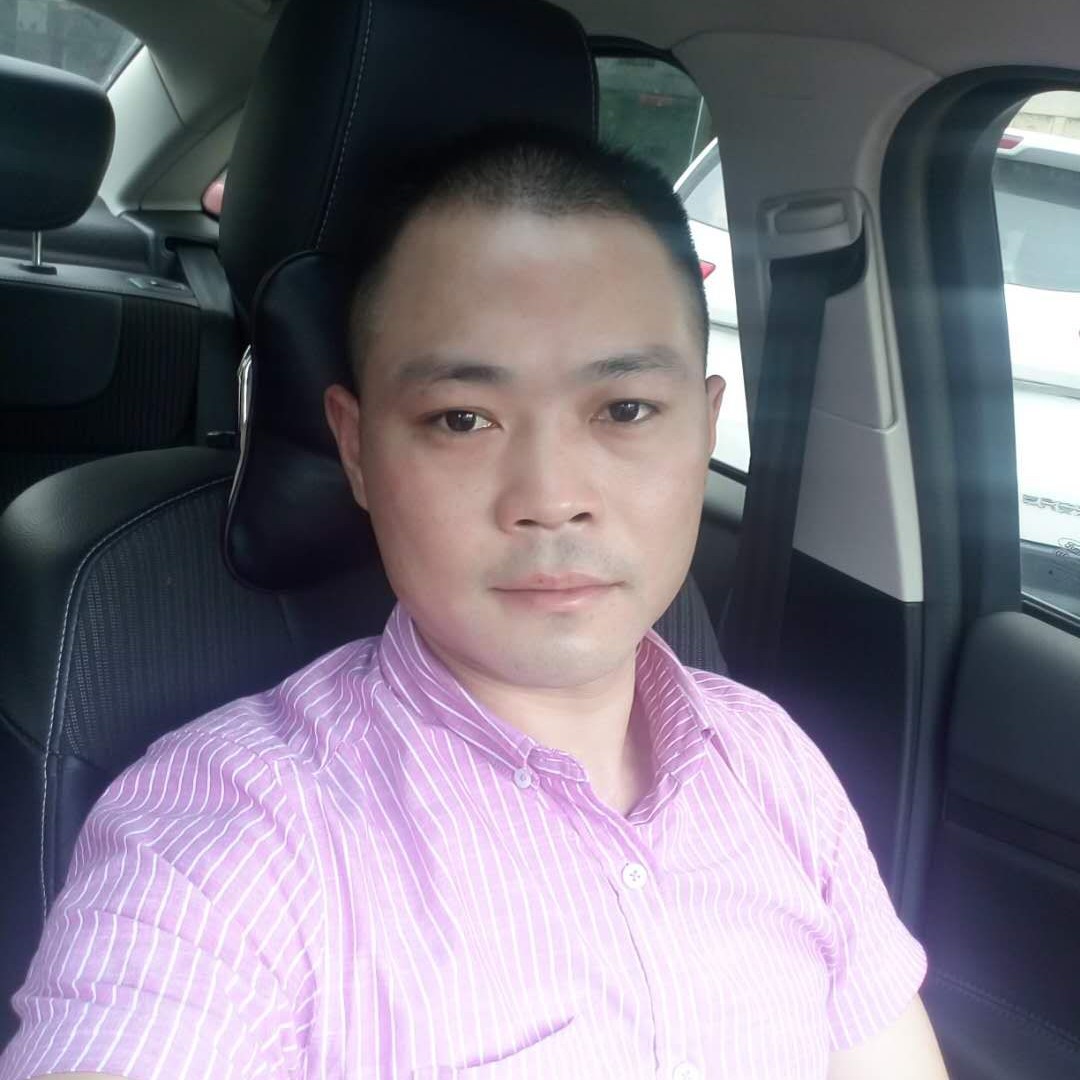 一年后结婚的照片
