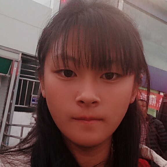 秦美女的照片