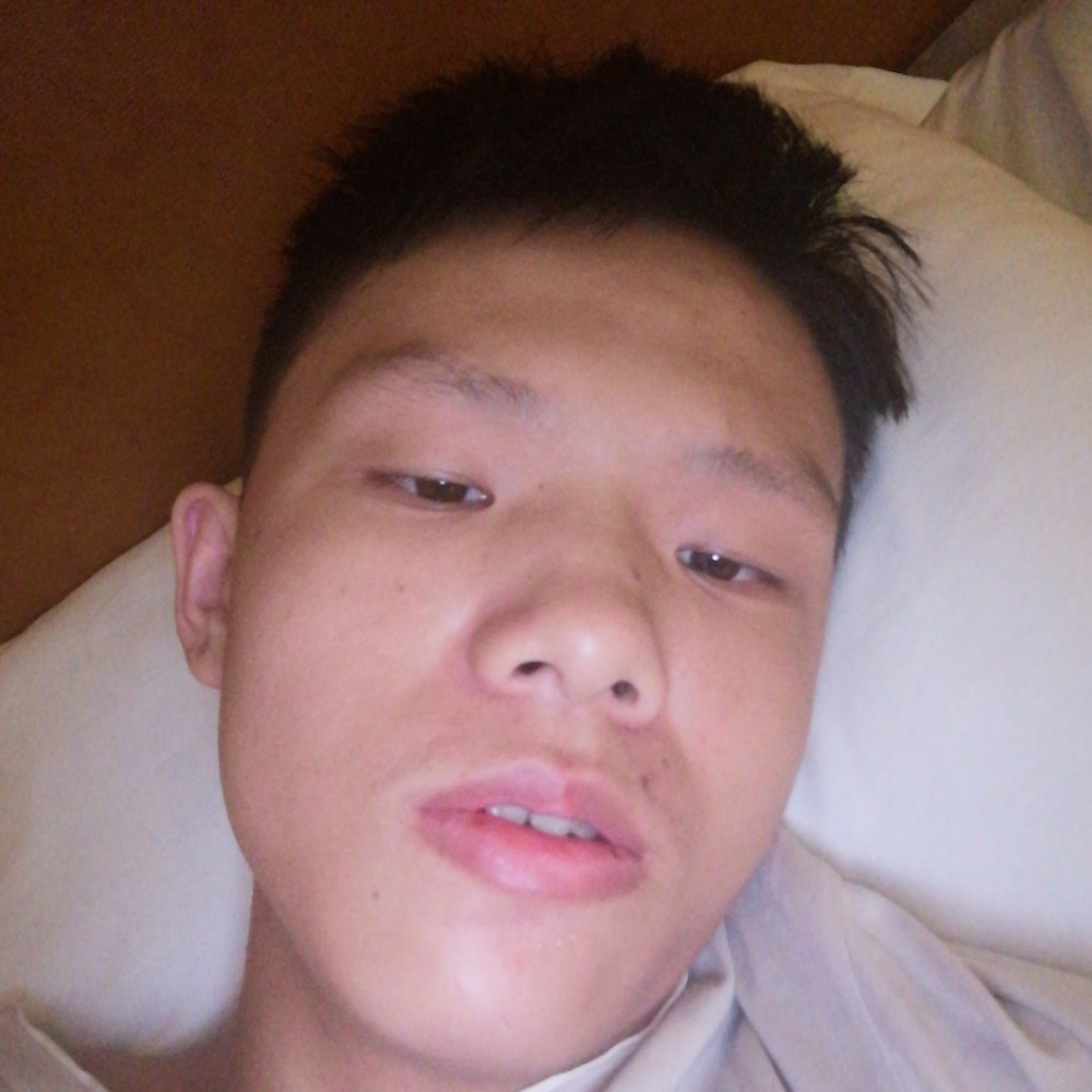 激昂漫步的照片