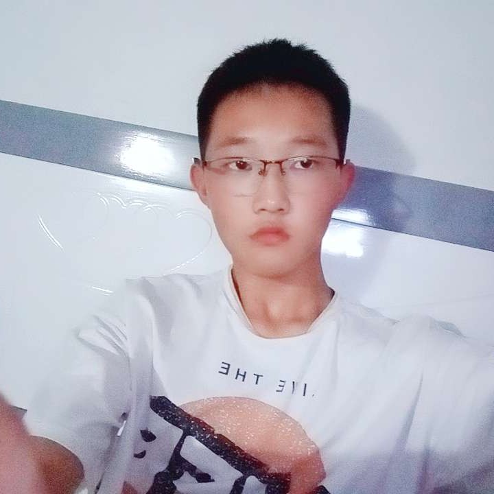 草丛保卫矫情的照片