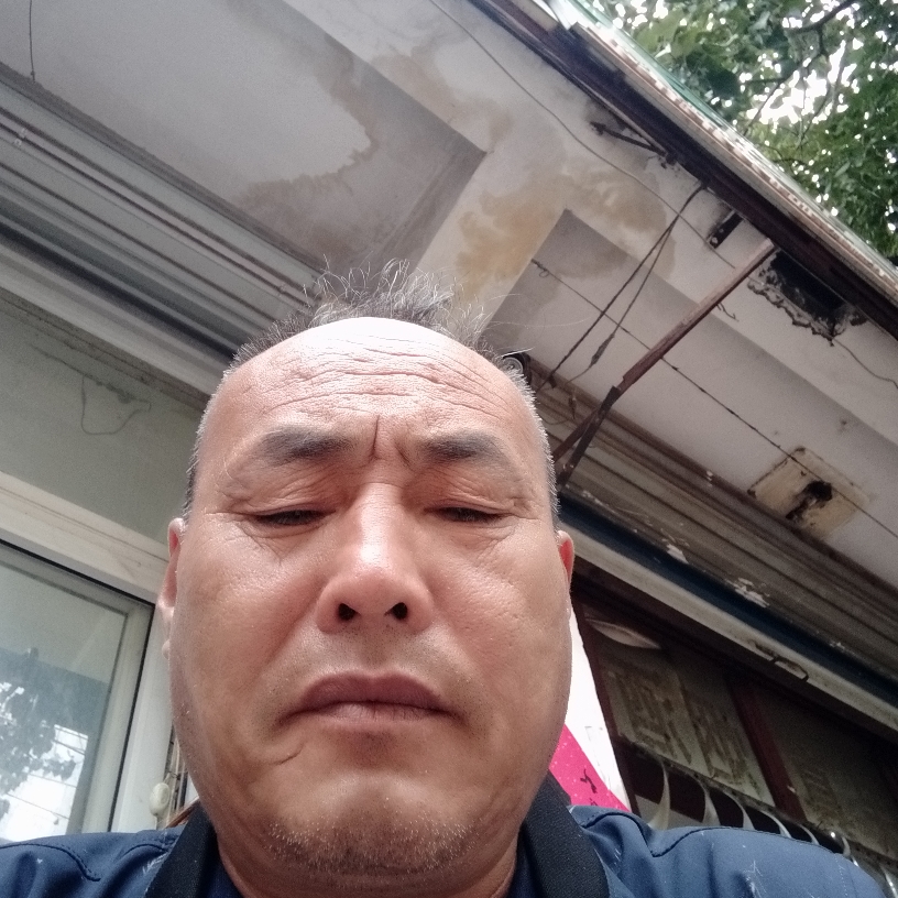 凉城保卫缓慢的照片