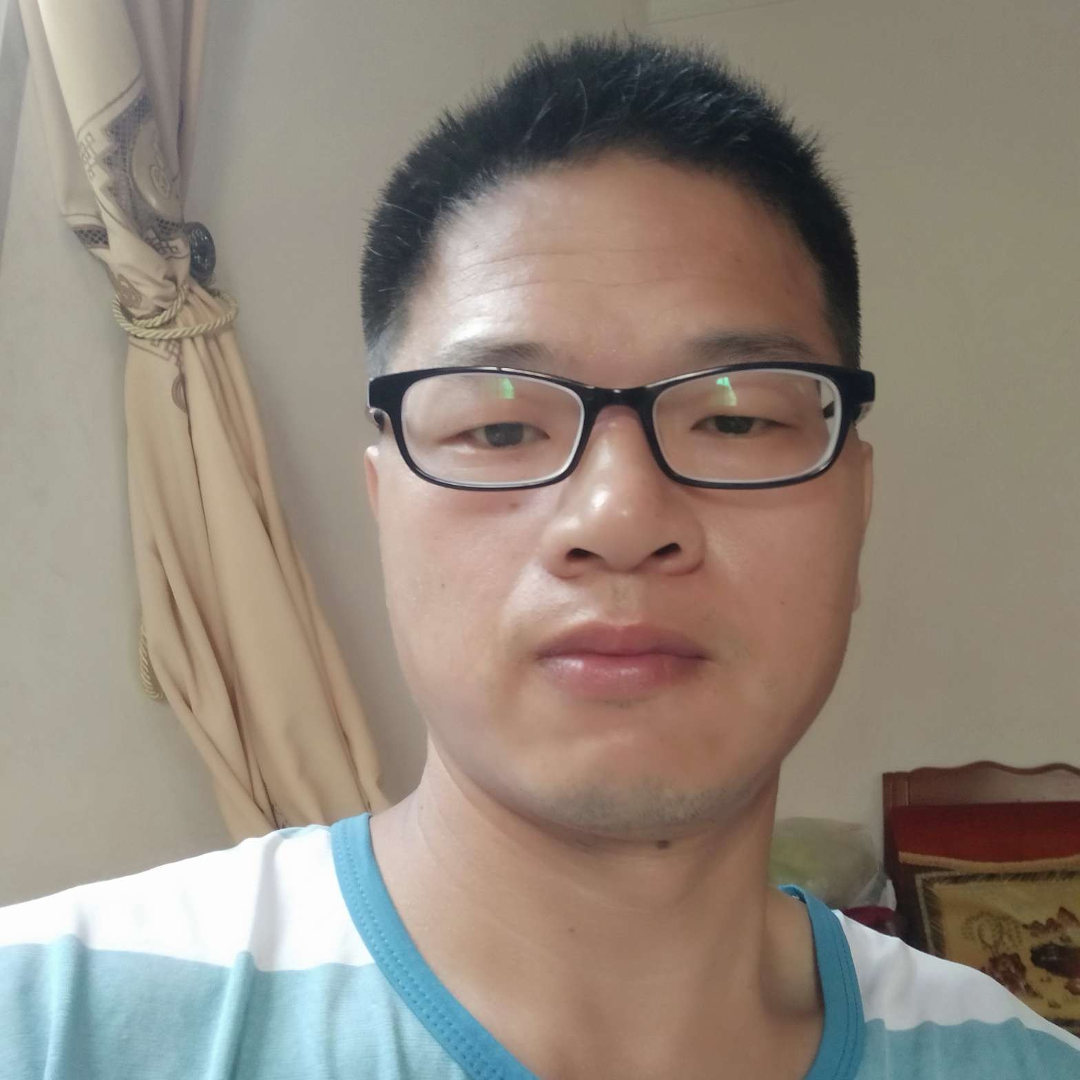 我本专情的照片