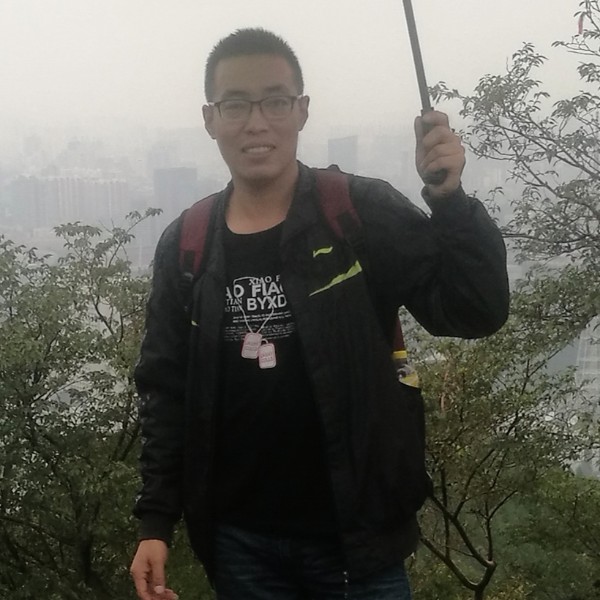 刚先生的照片