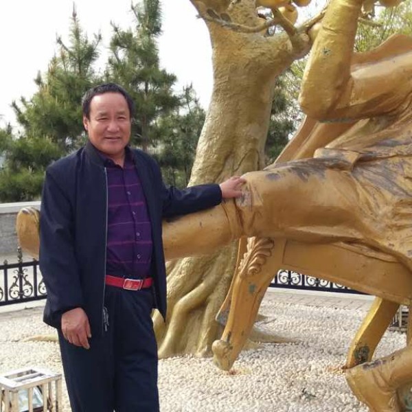 落拓爱人生的照片