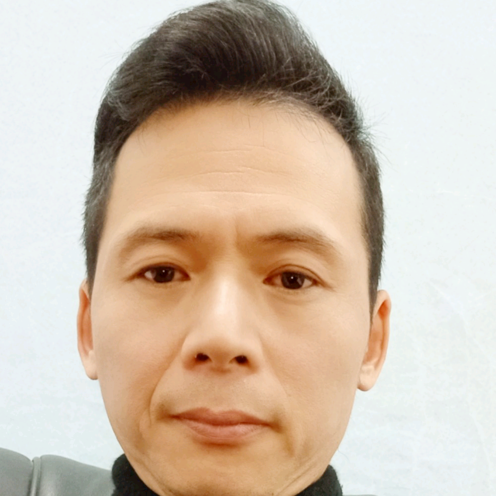 慕容闯王的照片